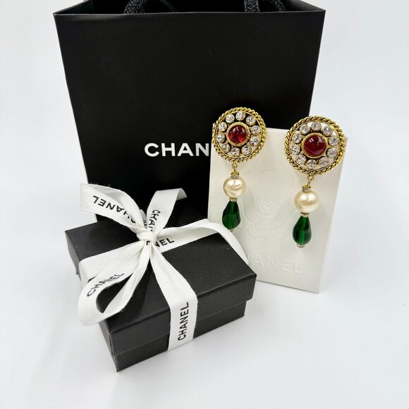 Chanel: gold metal, red and green gripoix, strass disc drop earrings 1984-1992